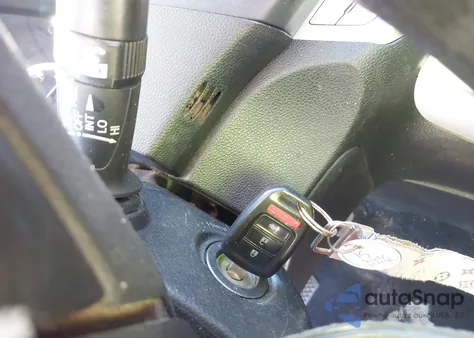 2015 Honda Accord Lx z USA, uszkodzony, nr VIN 1HGCR2F3XFA106685